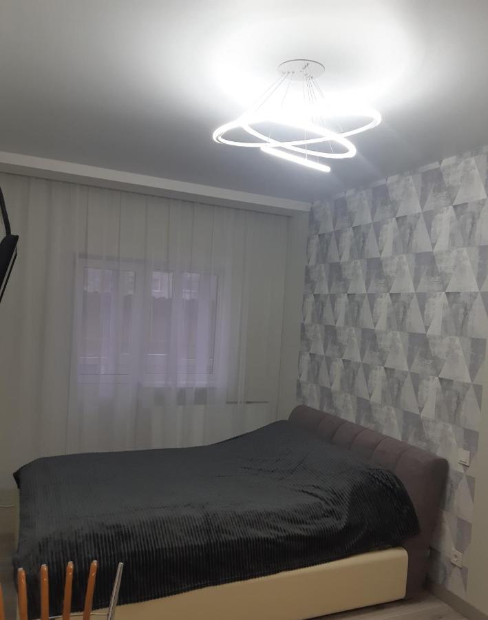 Апартаменты Apartmens On St. Fesenkovskaya 15 Харьков Экстерьер фото